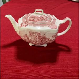 Johnson Bros Old Britain Castles Teapot, Transferware, Pink